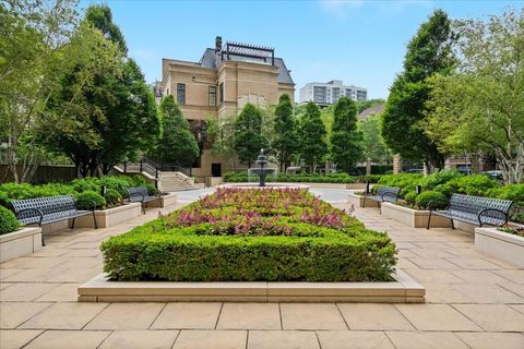 Tiny photo for 2550 N Lakeview Avenue #N1801, Chicago, IL 60614 (MLS # 12483239)
