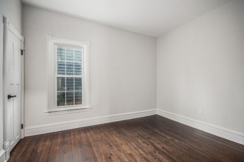 Tiny photo for 819 Pearl Street, Aurora, IL 60505 (MLS # 12576373)