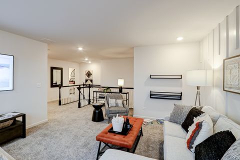 Tiny photo for 1631 Patterson Avenue, North Aurora, IL 60542 (MLS # 12619139)