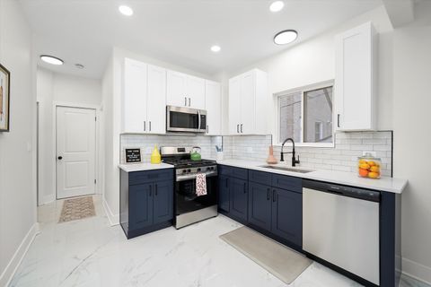 Tiny photo for 4617 N Lowell Avenue, Chicago, IL 60630 (MLS # 12521423)