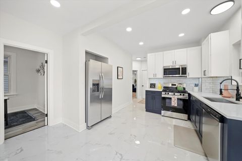 Tiny photo for 4617 N Lowell Avenue, Chicago, IL 60630 (MLS # 12521423)