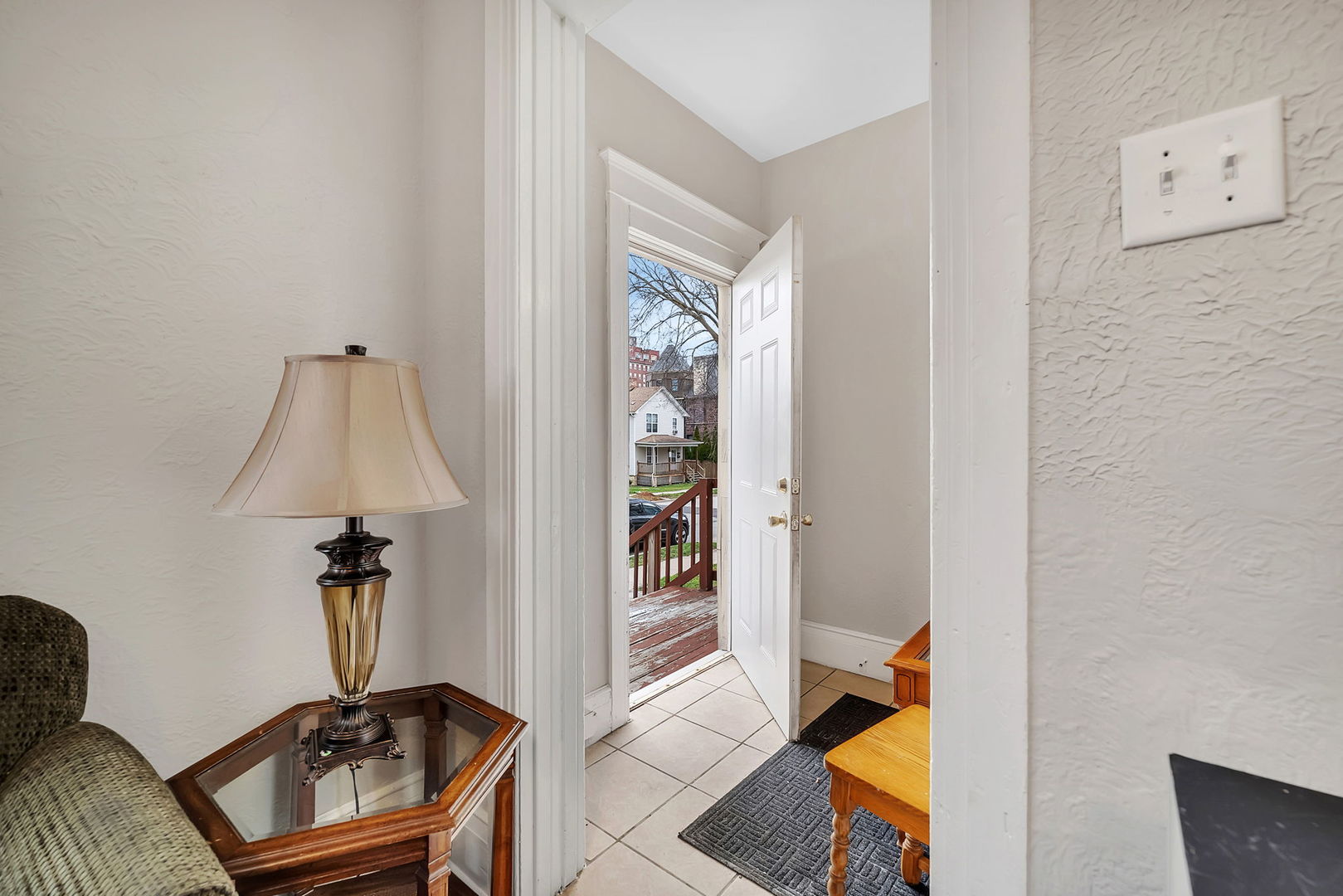 214-216 N Hickory Street