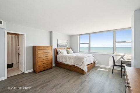 Tiny photo for 6301 N Sheridan Road #11K, Chicago, IL 60660 (MLS # 12748093)