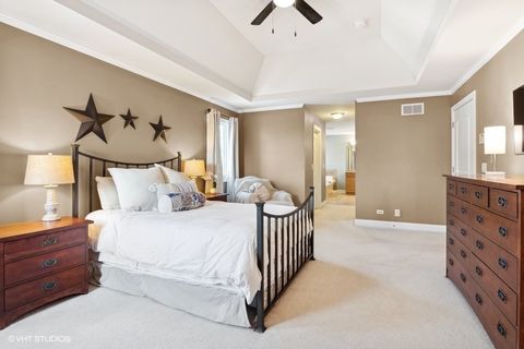 Tiny photo for 816 S Spring Road, Elmhurst, IL 60126 (MLS # 12623396)