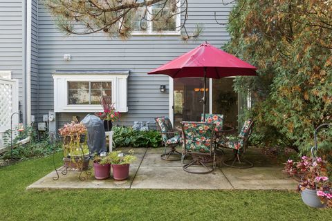 Tiny photo for 305 Cane Garden Circle, Aurora, IL 60504 (MLS # 12482487)