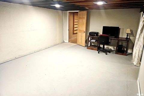 Tiny photo for 803 Maas Road, Quincy, IL 62305 (MLS # QC4268658)