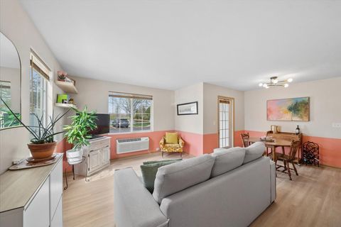 Tiny photo for 1624 Mcclure Road #1624, Aurora, IL 60505 (MLS # 12620843)