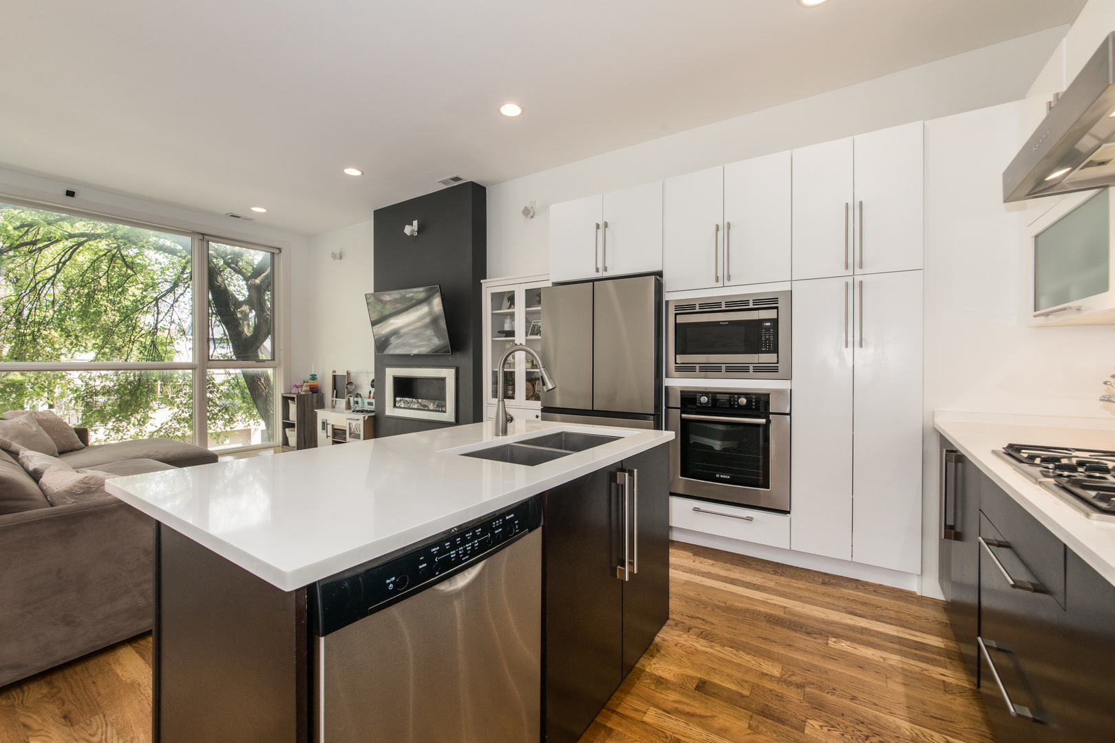 1411 W Huron Street 2