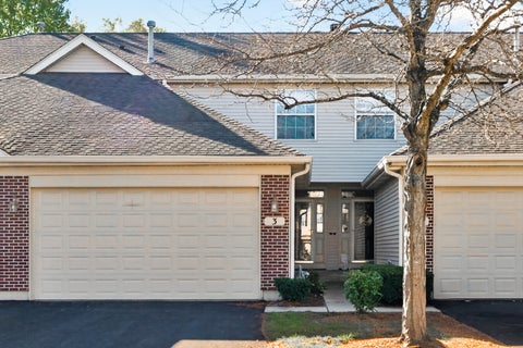 Photo of 3 Rose Hill Court, Algonquin, IL 60102 (MLS # 12782338)