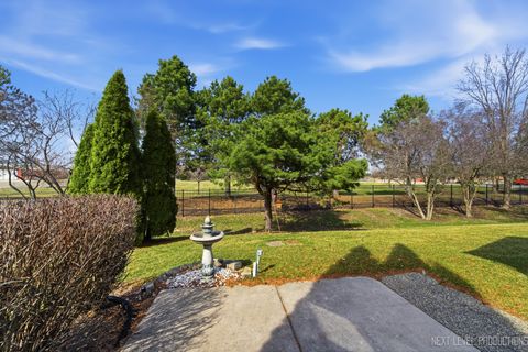 Tiny photo for 4211 Whitehall Lane, Algonquin, IL 60102 (MLS # 12575409)