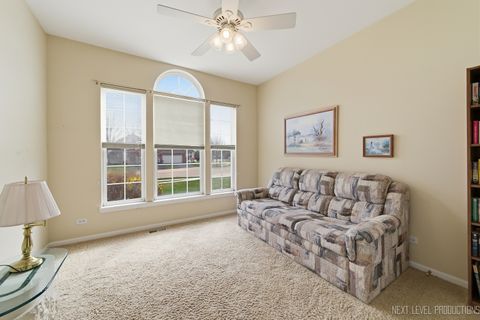 Tiny photo for 4211 Whitehall Lane, Algonquin, IL 60102 (MLS # 12575409)