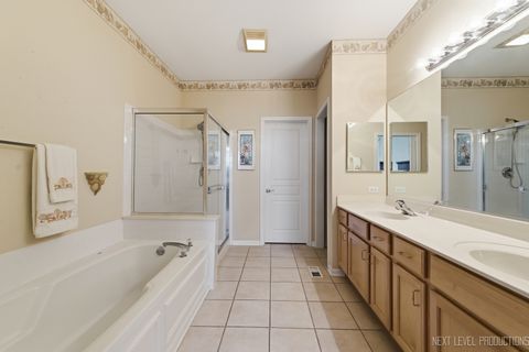 Tiny photo for 4211 Whitehall Lane, Algonquin, IL 60102 (MLS # 12575409)