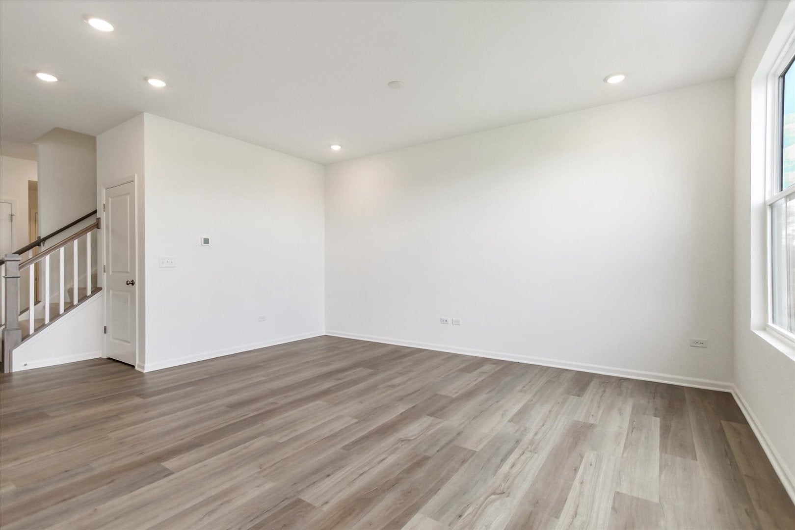 25548 W Emory Lane