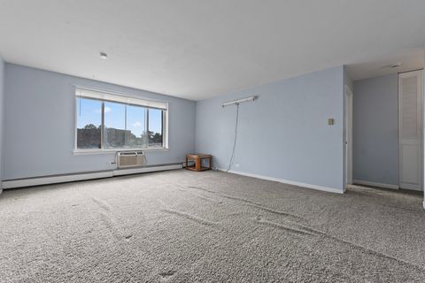 Tiny photo for 1475 Rebecca Drive #217, Hoffman Estates, IL 60169 (MLS # 12521336)