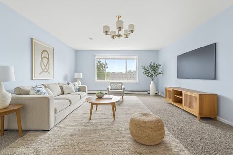 Tiny photo for 1475 Rebecca Drive #217, Hoffman Estates, IL 60169 (MLS # 12521336)