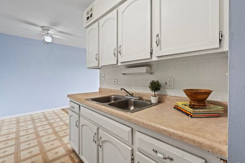 Tiny photo for 1475 Rebecca Drive #217, Hoffman Estates, IL 60169 (MLS # 12521336)