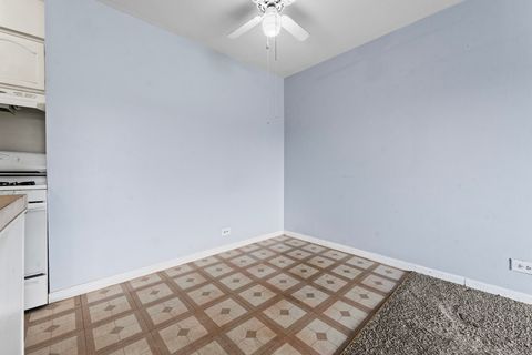 Tiny photo for 1475 Rebecca Drive #217, Hoffman Estates, IL 60169 (MLS # 12521336)