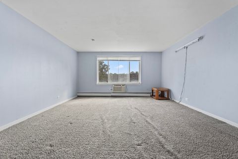 Tiny photo for 1475 Rebecca Drive #217, Hoffman Estates, IL 60169 (MLS # 12521336)