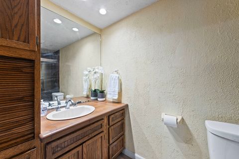 Tiny photo for 1475 Rebecca Drive #217, Hoffman Estates, IL 60169 (MLS # 12521336)