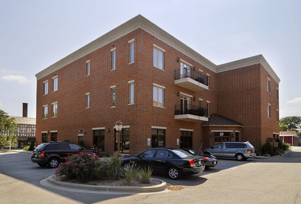 229 S Main Street 2E