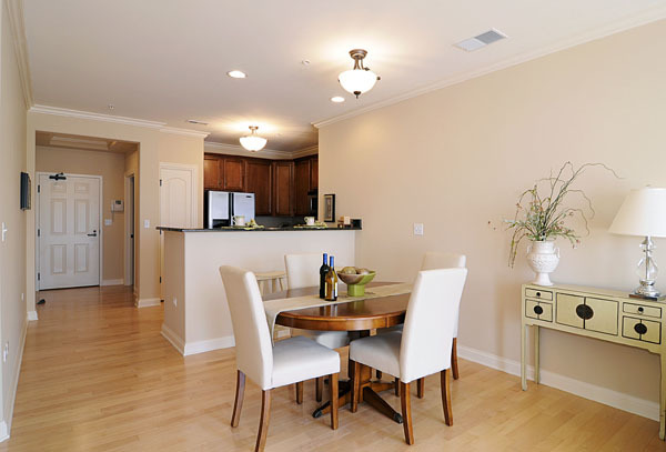 229 S Main Street 2E