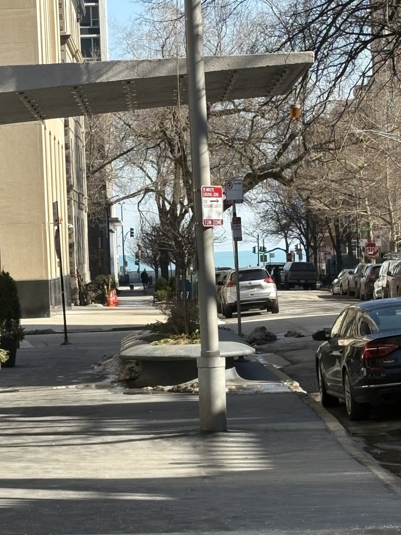 20 E Goethe Street 404