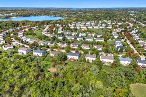 Tiny photo for 2529 W Autumn Drive, Round Lake, IL 60073 (MLS # 12694958)