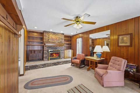 Tiny photo for 2761 County Road 1700 N, Ogden, IL 61859 (MLS # 12432651)