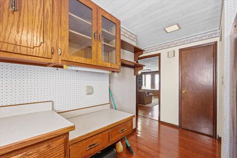 Tiny photo for 2761 County Road 1700 N, Ogden, IL 61859 (MLS # 12432651)