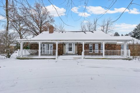 Tiny photo for 2761 County Road 1700 N, Ogden, IL 61859 (MLS # 12432651)