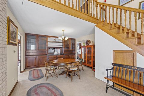 Tiny photo for 2761 County Road 1700 N, Ogden, IL 61859 (MLS # 12432651)