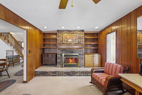 Tiny photo for 2761 County Road 1700 N, Ogden, IL 61859 (MLS # 12432651)