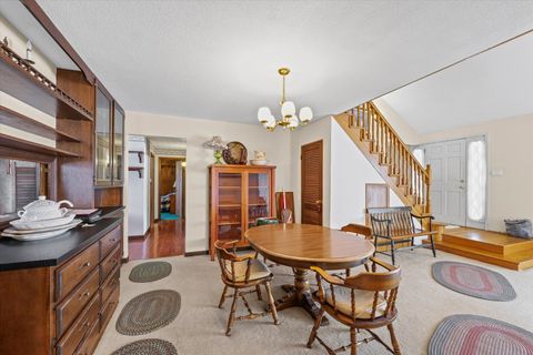 Tiny photo for 2761 County Road 1700 N, Ogden, IL 61859 (MLS # 12432651)