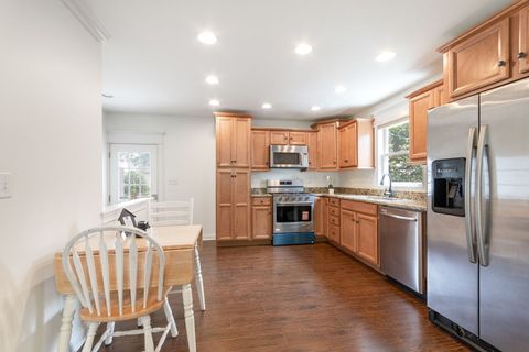Tiny photo for 428 Ingleside Avenue, Aurora, IL 60506 (MLS # 12656604)