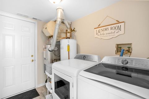 Tiny photo for 1879 Independence Court, Gurnee, IL 60031 (MLS # 12563256)