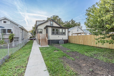 Tiny photo for 2231 N 73RD Court, Elmwood Park, IL 60707 (MLS # 12753001)