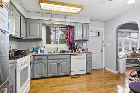 Tiny photo for 18341 Poplar Avenue, Homewood, IL 60430 (MLS # 12534987)