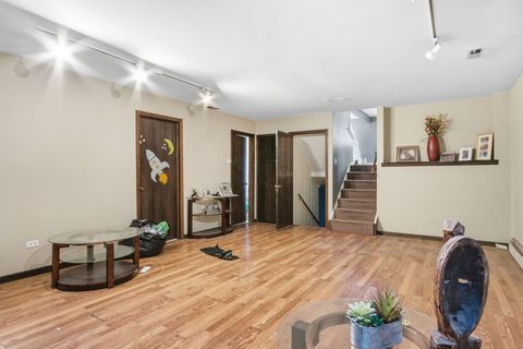 Tiny photo for 18341 Poplar Avenue, Homewood, IL 60430 (MLS # 12534987)