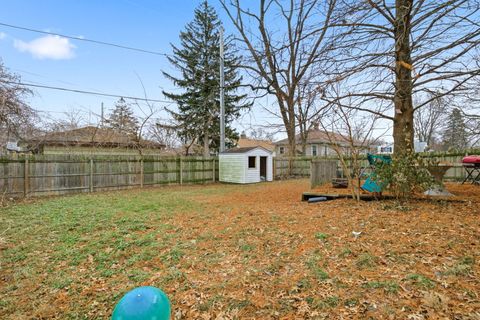 Tiny photo for 18341 Poplar Avenue, Homewood, IL 60430 (MLS # 12534987)