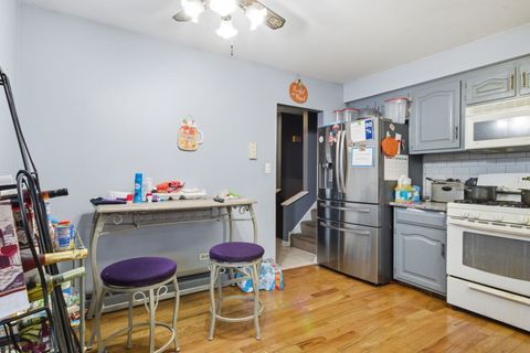 Tiny photo for 18341 Poplar Avenue, Homewood, IL 60430 (MLS # 12534987)