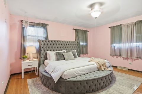 Tiny photo for 18341 Poplar Avenue, Homewood, IL 60430 (MLS # 12534987)