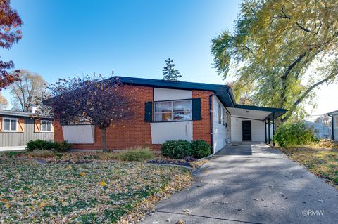 Photo of 2303 Fulle Street, Rolling Meadows, IL 60008 (MLS # 12517333)