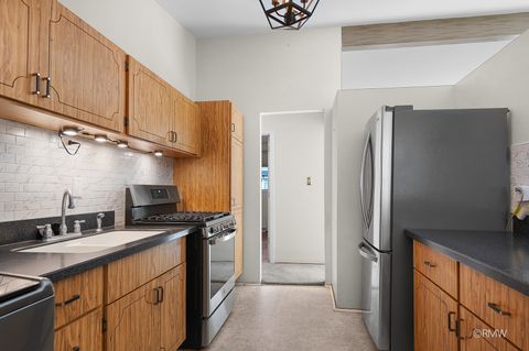 Tiny photo for 2303 Fulle Street, Rolling Meadows, IL 60008 (MLS # 12517333)