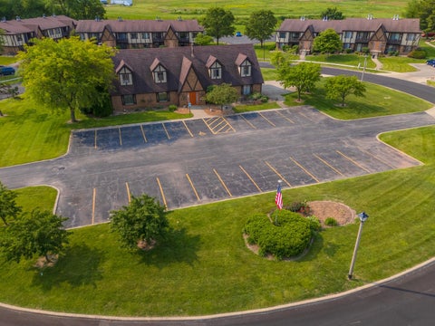 Tiny photo for 2003 Tracy Drive #1, Bloomington, IL 61704 (MLS # 12678897)