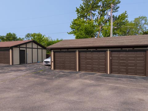 Tiny photo for 2003 Tracy Drive #1, Bloomington, IL 61704 (MLS # 12678897)