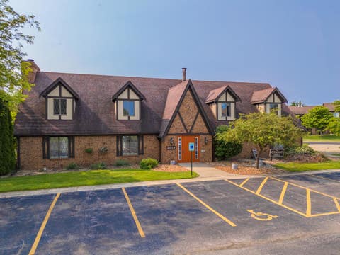 Tiny photo for 2003 Tracy Drive #1, Bloomington, IL 61704 (MLS # 12678897)