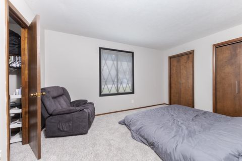 Tiny photo for 2003 Tracy Drive #1, Bloomington, IL 61704 (MLS # 12678897)