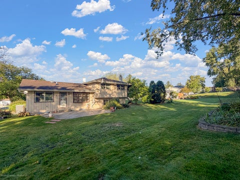 Tiny photo for 163 S Circle Avenue, Bloomingdale, IL 60108 (MLS # 12787707)