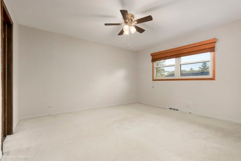 Tiny photo for 163 S Circle Avenue, Bloomingdale, IL 60108 (MLS # 12787707)