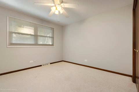Tiny photo for 163 S Circle Avenue, Bloomingdale, IL 60108 (MLS # 12787707)